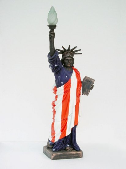 American Flag Statue of Liberty - Click Image to Close