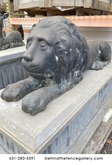 Liquidation English Classical Watching Lion Gate Guard Bronze - Click Image to Close
