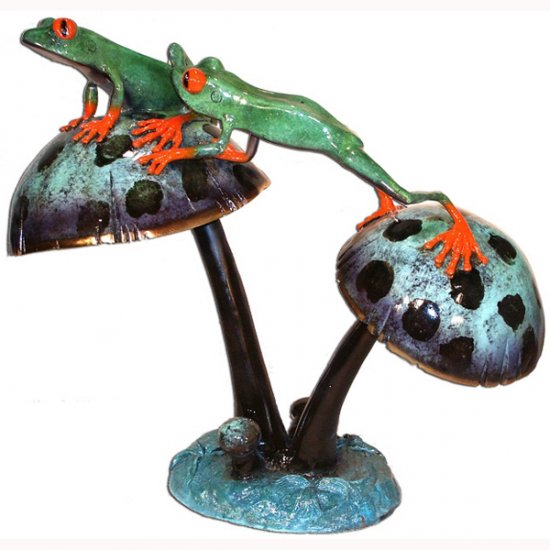 Bronze Two Frogs on Mushroom - Click Image to Close