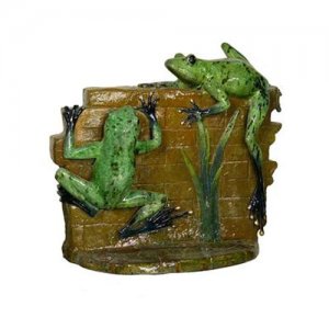 Bronze 2 Frogs on a Wall - Special Patina
