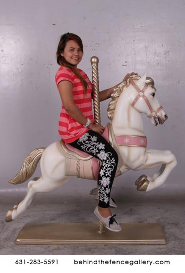 Off White Carousel Horse - Click Image to Close