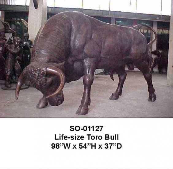 Bronze Fighting Bull or Toro - Click Image to Close