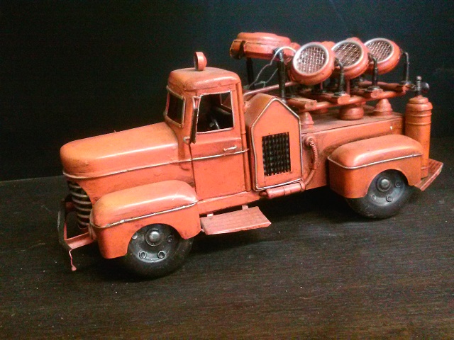 Antique Tin Fire Truck - Click Image to Close