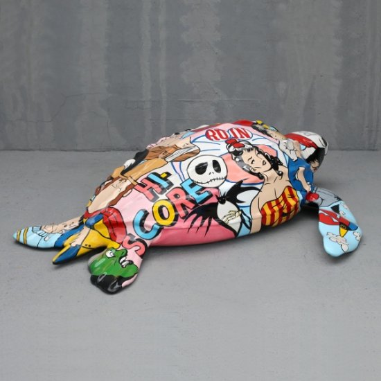 Turtle pop-art statue - Click Image to Close