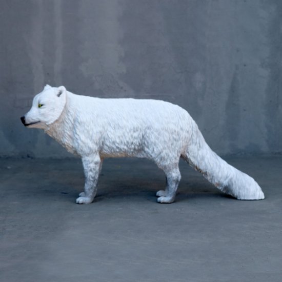 White Arctic Fox Statue - Click Image to Close
