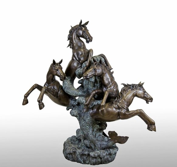 Bronze Seahorse Fountain - Click Image to Close