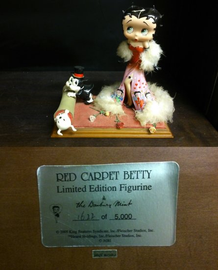 Red Carpet Betty - Click Image to Close