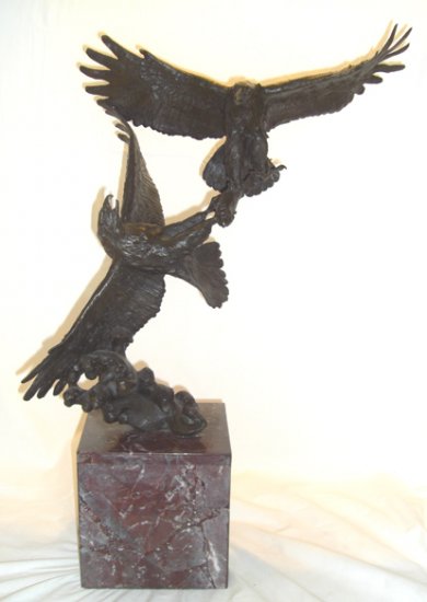 Eagles Fighting Bronze - Click Image to Close