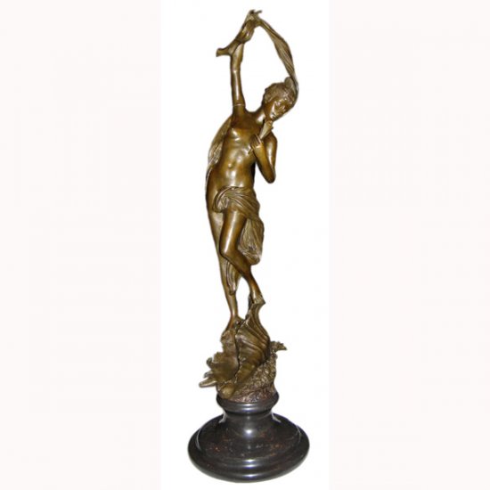 Bronze Girl with Shell - Click Image to Close