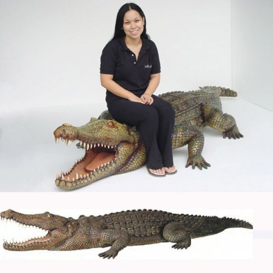 Fiberglass Crocodile 10 ft. Long - Click Image to Close