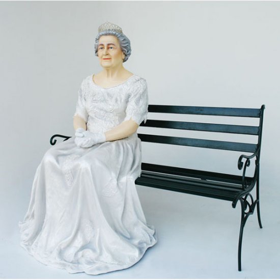 Queen Sitting on Bench - Click Image to Close