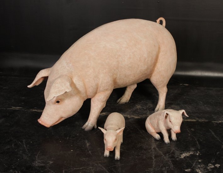 Pink Pig Family - Click Image to Close