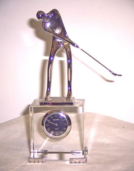 Golfer Sculpture with Clock - Click Image to Close
