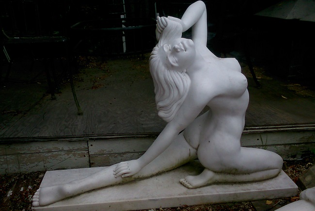 Marble Nude statue of Girl - Click Image to Close