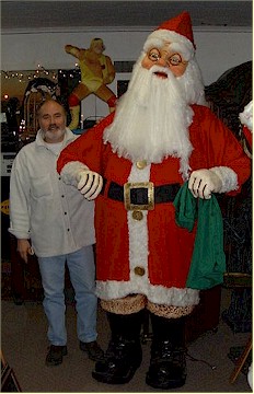 Santa - 7 & 1/2 ' Feet Tall Motorized - Click Image to Close
