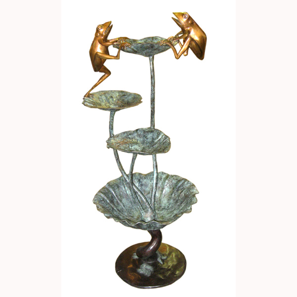 Bronze Frog with Lotus Leaf